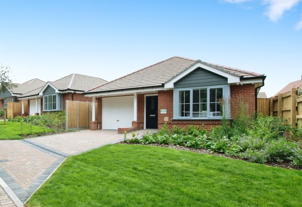 Plot  15, Whitsbury Green