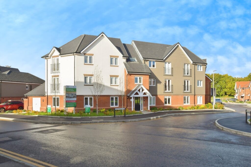 Plot 200, Potters Wood